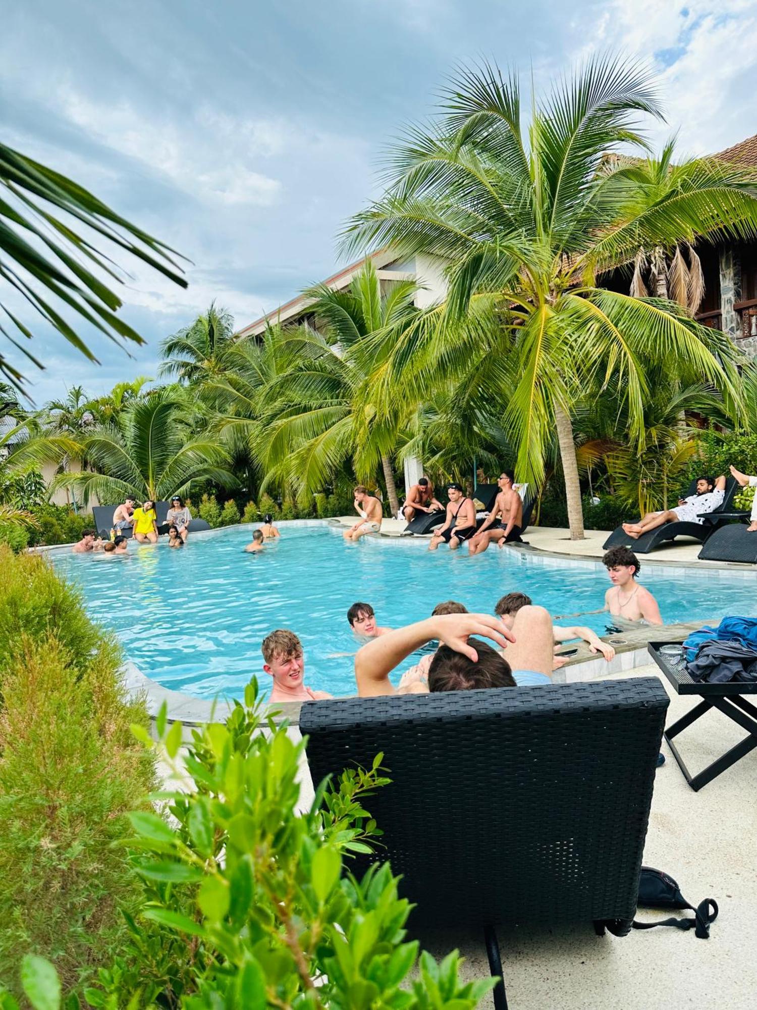 Family House Resort, ハード・リン エクステリア 写真